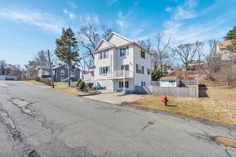 4 Bass St, Beverly, MA 01915 - #3