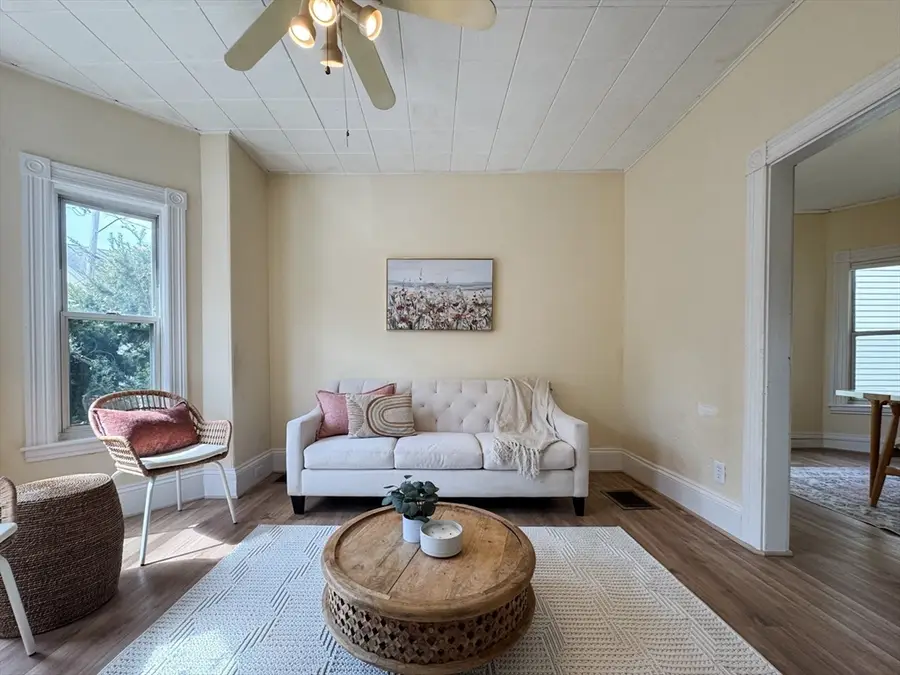 23 Kingston St, Somerville, MA 02144 - #3