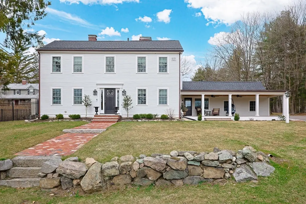 122 Great Plain Ave, Wellesley, MA 02482 - #1