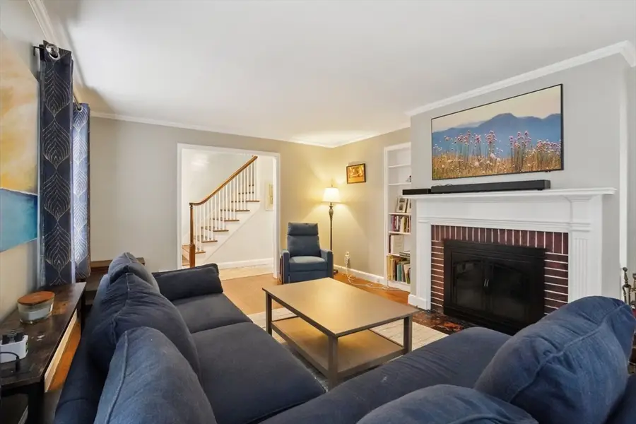 2 Saxon Rd, Worcester, MA 01602 - #2