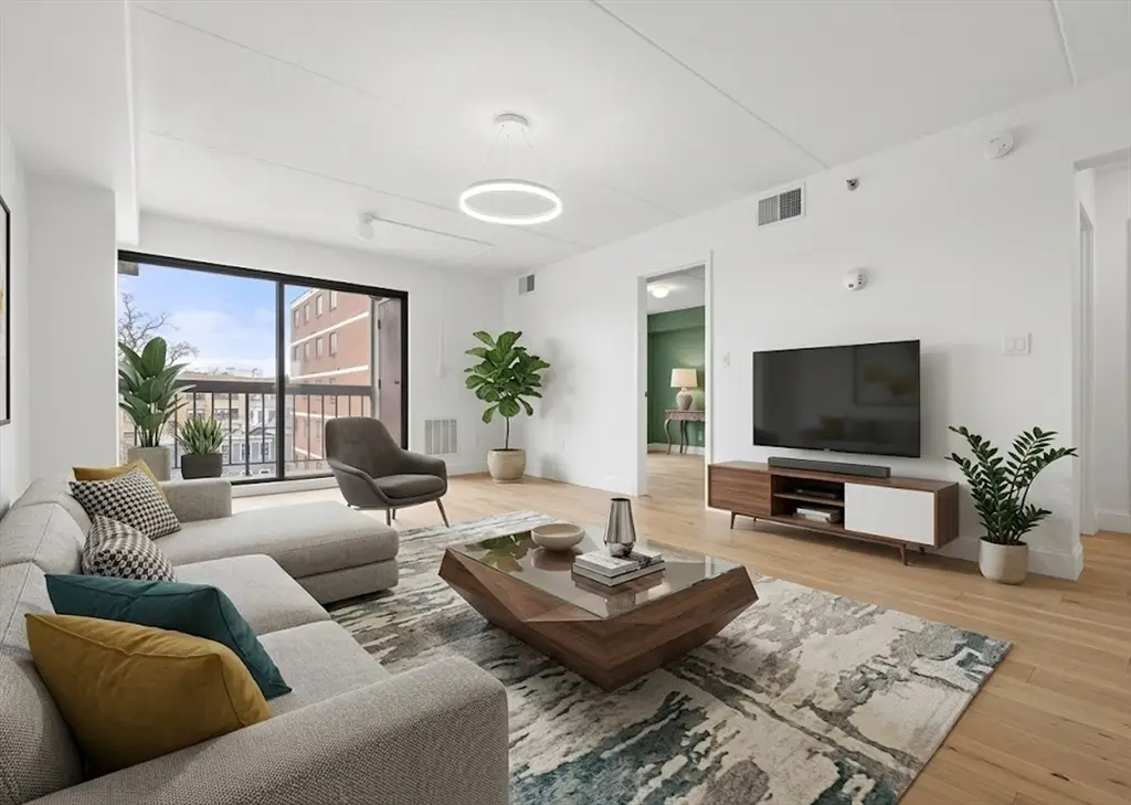 280 Harvard St #4D, Cambridge, MA 02139 - #1