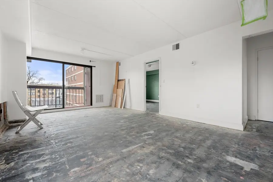 280 Harvard St #4D, Cambridge, MA 02139 - #2