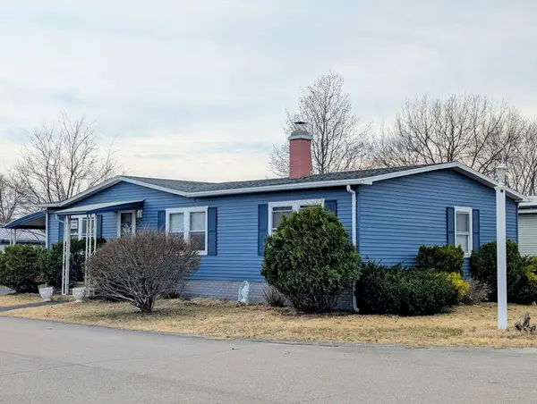 44 Castle Road, Attleboro, MA 02703