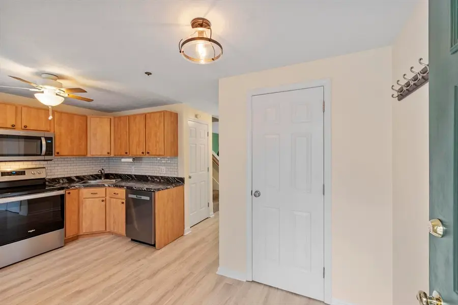 278 Manning St #302, Hudson, MA 01749 - #3