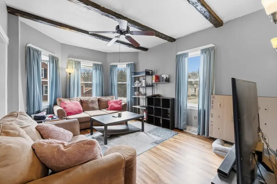 53 Gifford Ave, Dartmouth, MA 02747 - #3