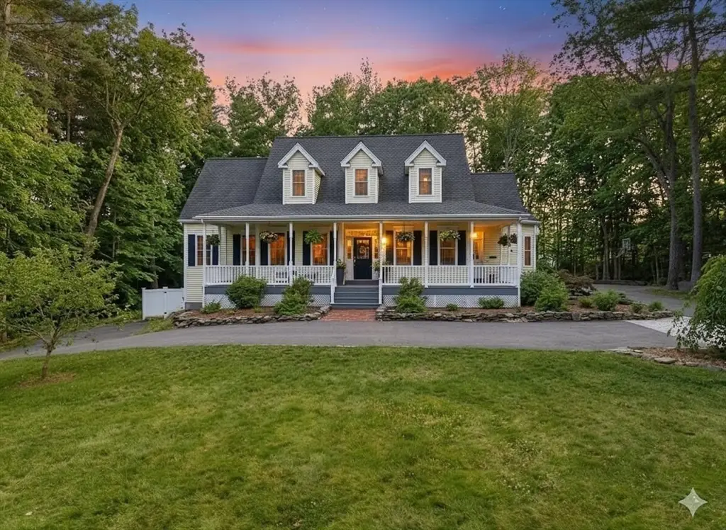 14 Salisbury Street, Grafton, MA 01519 - #1