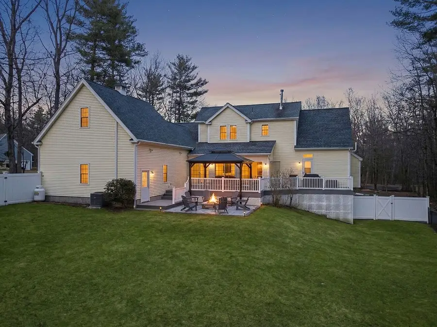 14 Salisbury Street, Grafton, MA 01519 - #2