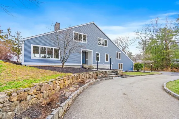 16 Huckleberry Hill Road, Lincoln, MA 01773