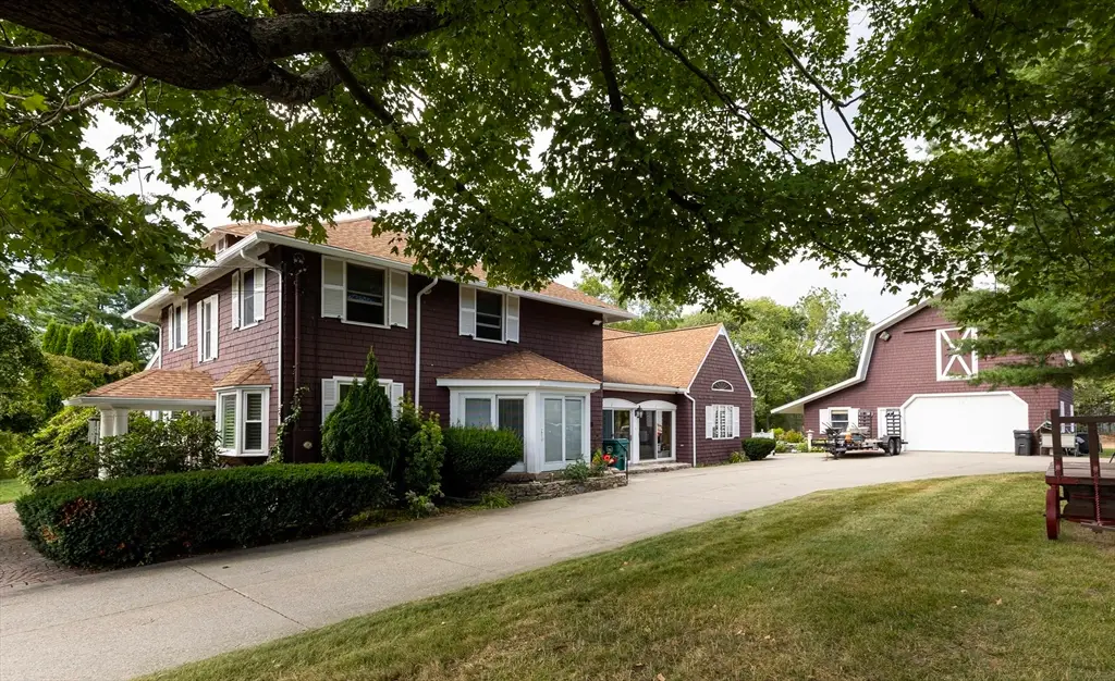 27 Old Upton Rd, Grafton, MA 01519 - #1