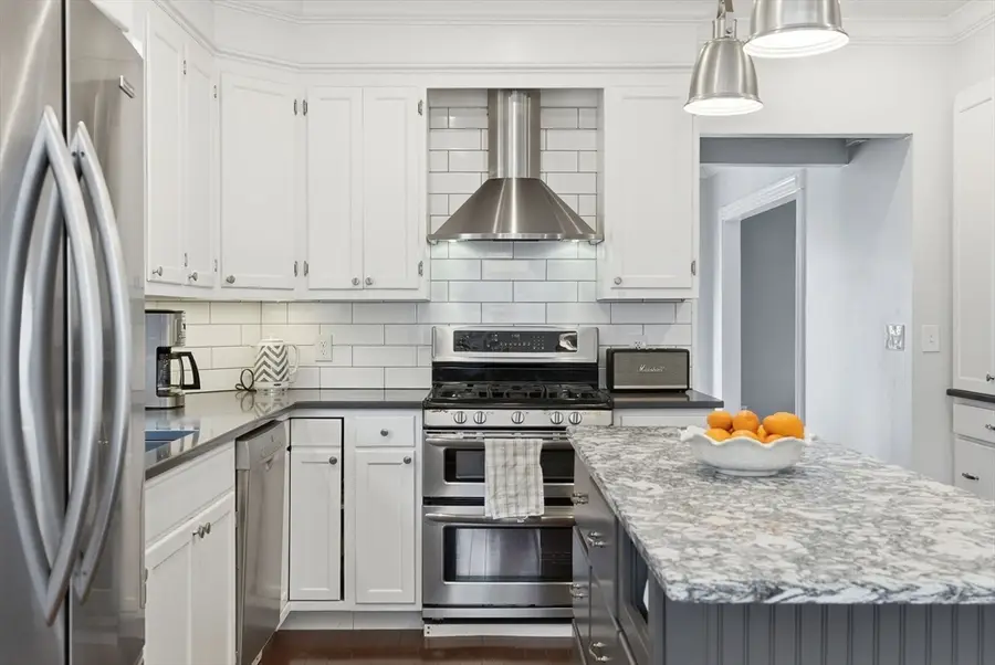 79 Florence Ave, Melrose, MA 02176 - #2