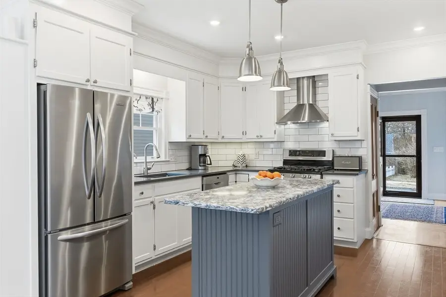 79 Florence Ave, Melrose, MA 02176 - #3