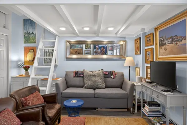 235 Bradford Street #Unit 3, Provincetown, MA 02657