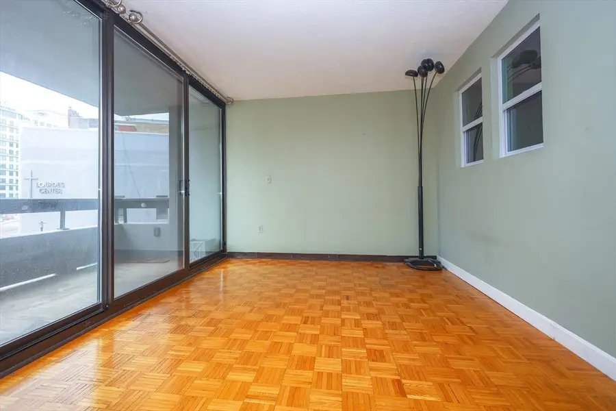 566 Commonwealth Ave #304, Boston, MA 02215 - #2