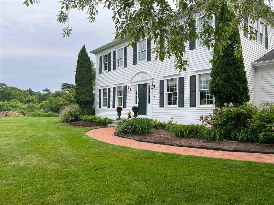 523 Old Westport Rd, Dartmouth, MA 02747 - #2