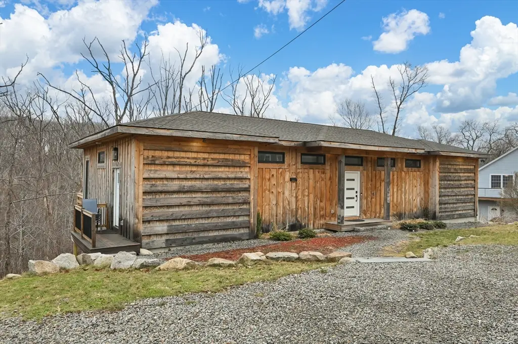 22 Woodbury St, Gloucester, MA 01930 - #1