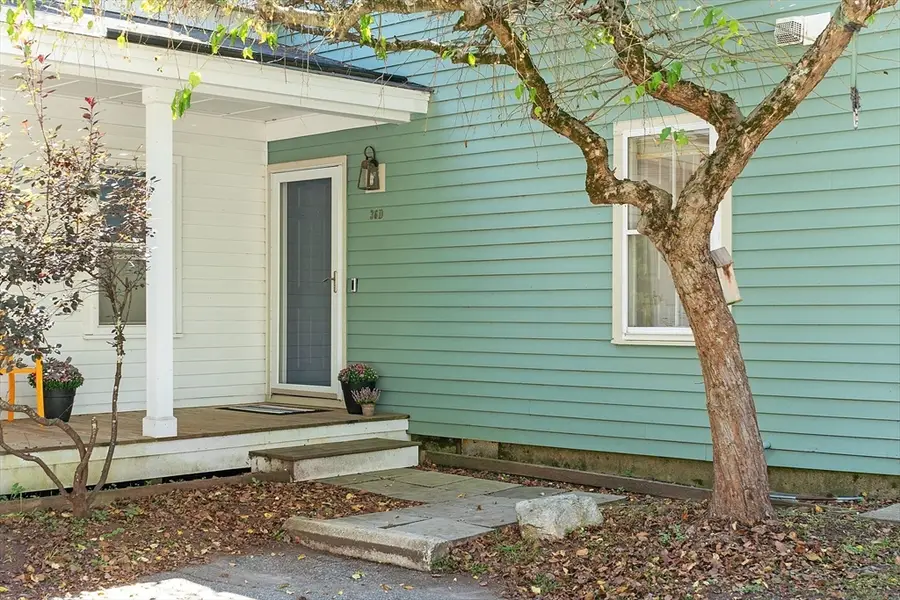 36 Indian Camp Lane #D, Lincoln, MA 01773 - #3