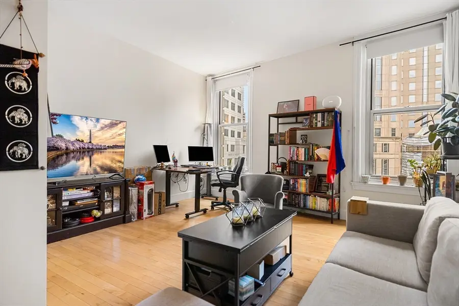 70 Lincoln St #L611, Boston, MA 02111 - #3