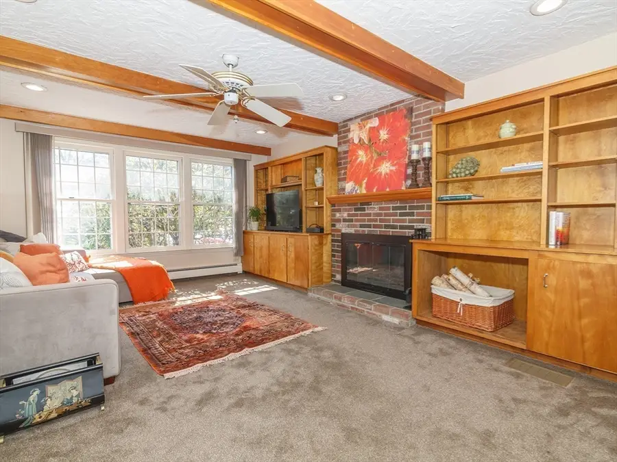 6 Barry Drive, Framingham, MA 01702 - #3