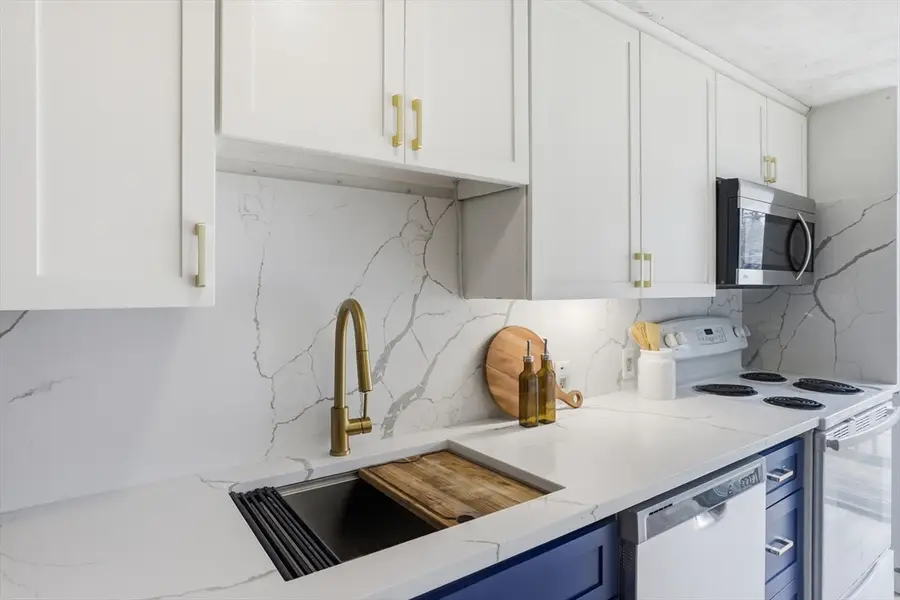 5 Wampus Ave #7, Acton, MA 01720 - #3