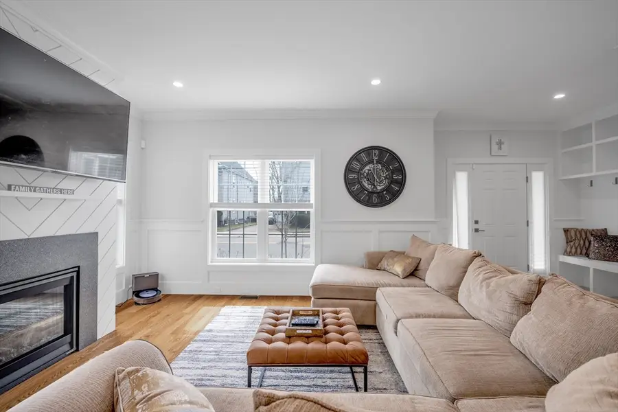 1813 River St #1813, Boston, MA 02136 - #3