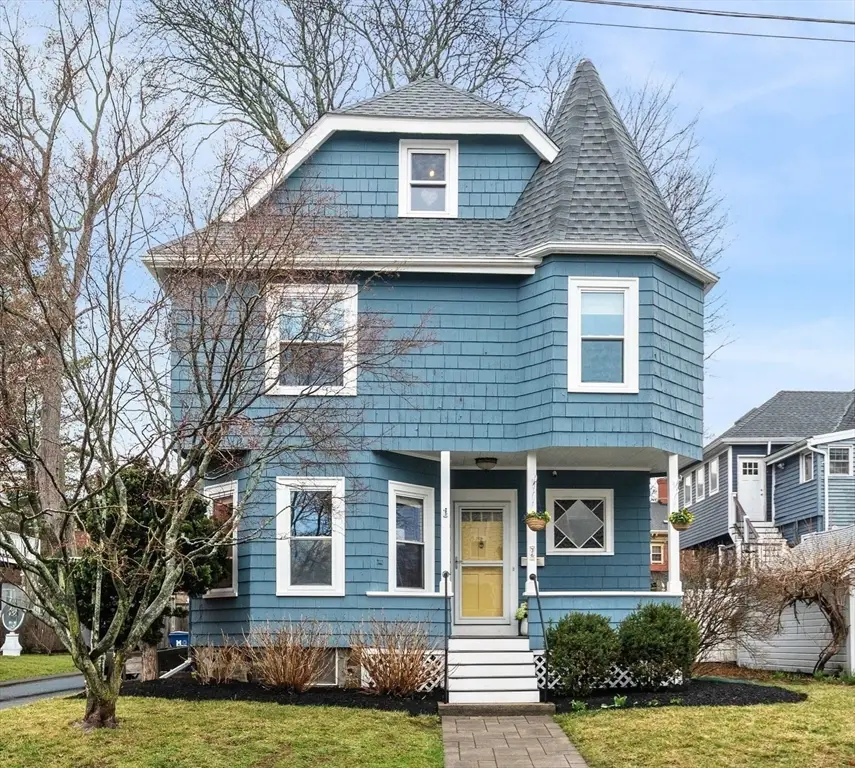 36 Chester St, Melrose, MA 02176 - #1
