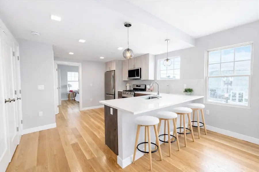 98 Prescott St #2a, Boston, MA 02128 - #2