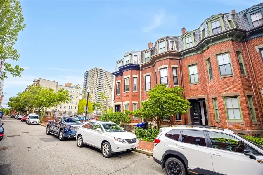 31 Worthington St., Boston, MA 02120 - #3