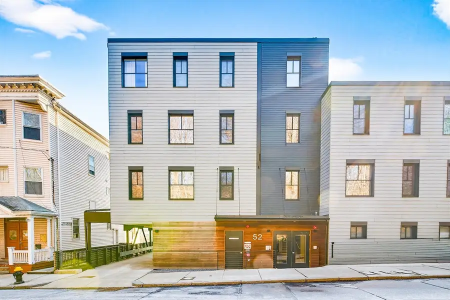 52 Fisher Ave #302, Boston, MA 02120 - #2