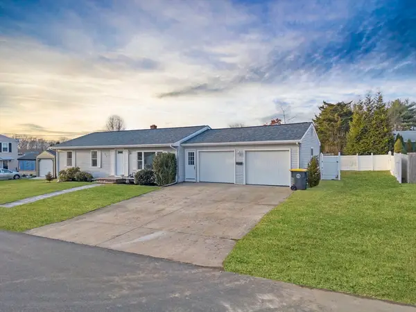 258 Folsom Ave, Somerset, MA 02726