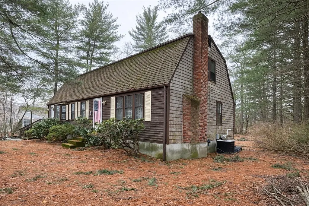 54 Leaf Ln, East Bridgewater, MA 02333 - #1