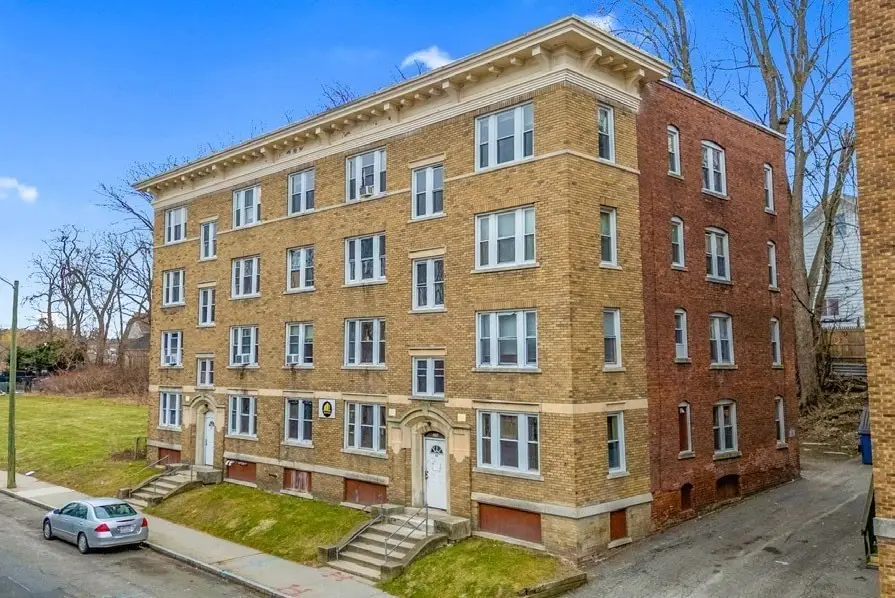 236-240 Locust St, Springfield, MA 01108 - #2