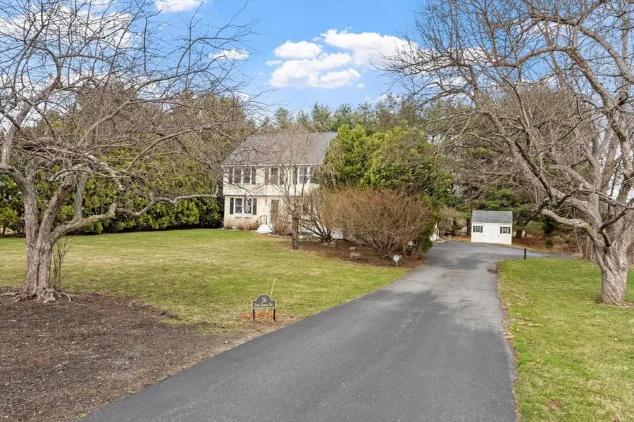 26 John Edward Dr, Northborough, MA 01532 - #3