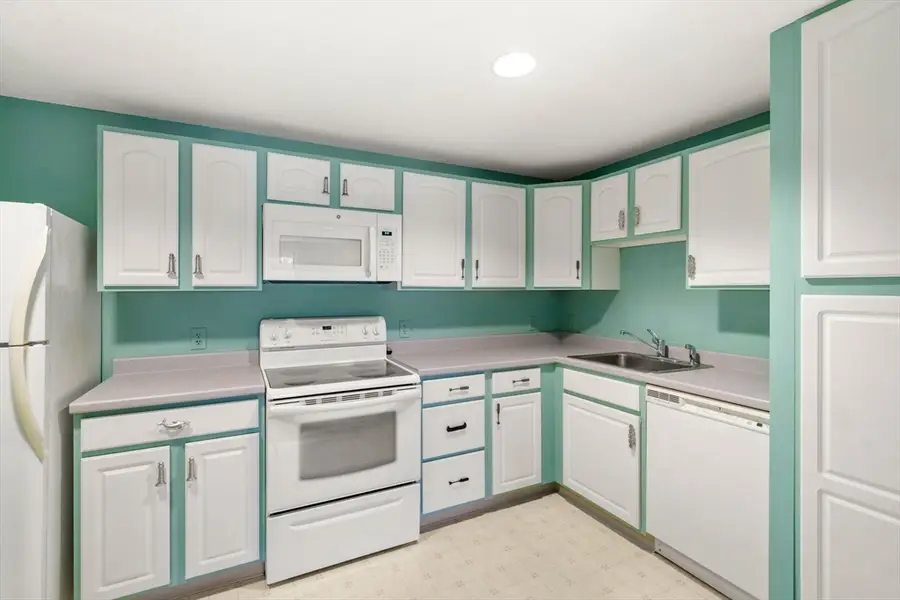 2 Ocean Ave #1M, Gloucester, MA 01930 - #2