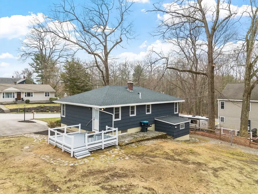 5 Ronald Ln, Shrewsbury, MA 01545 - #3