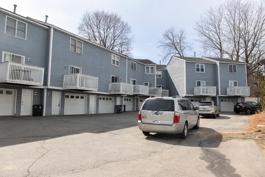 113 School Street #12, Lowell, MA 01854 - #2