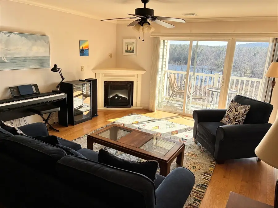 1818 Main St #306, Holden, MA 01522 - #3