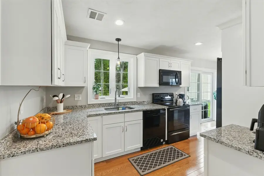 4 Lawton St #A, Taunton, MA 02780 - #2