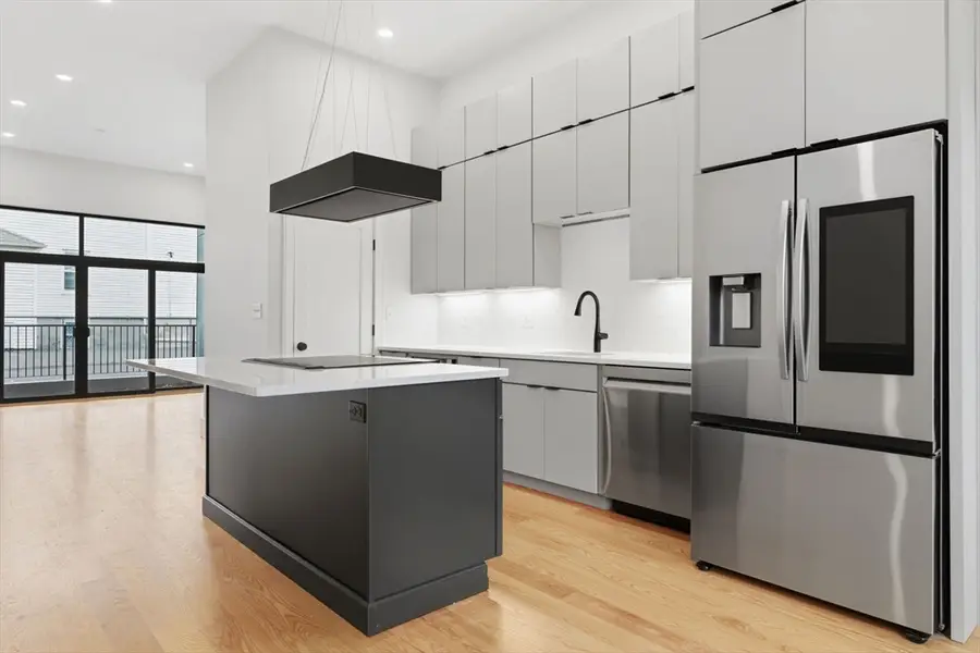 421 High St #101A, Medford, MA 02155 - #3