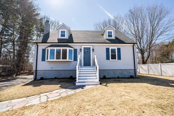 1049 Pleasant St, Canton, MA 02021