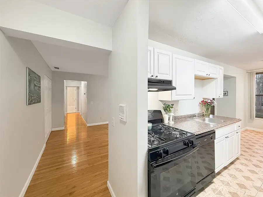 2 Shrewsbury Green Dr #F, Shrewsbury, MA 01545 - #2