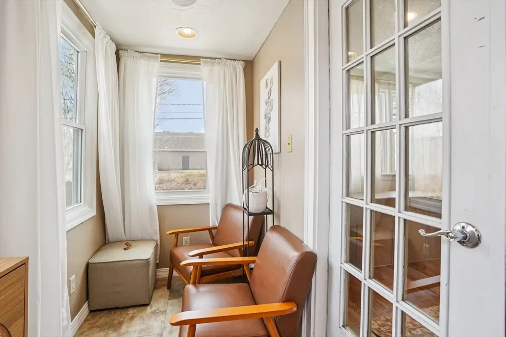 16 Middlesex St #5, North Chelmsford, MA 01863 - #1