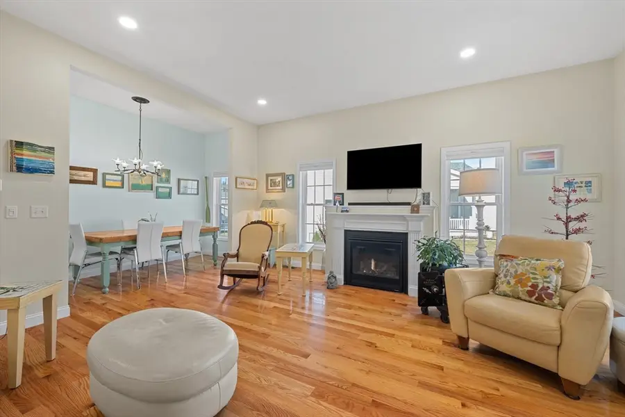 53 Tea Party Circle #53, Holden, MA 01520 - #2