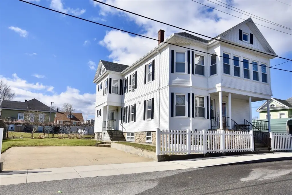 17 Norwell Street, Dartmouth, MA 02748 - #1
