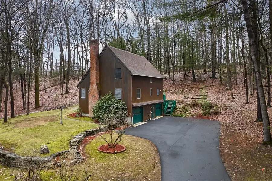 62 Peabody Lane, Greenfield, MA 01301 - #2