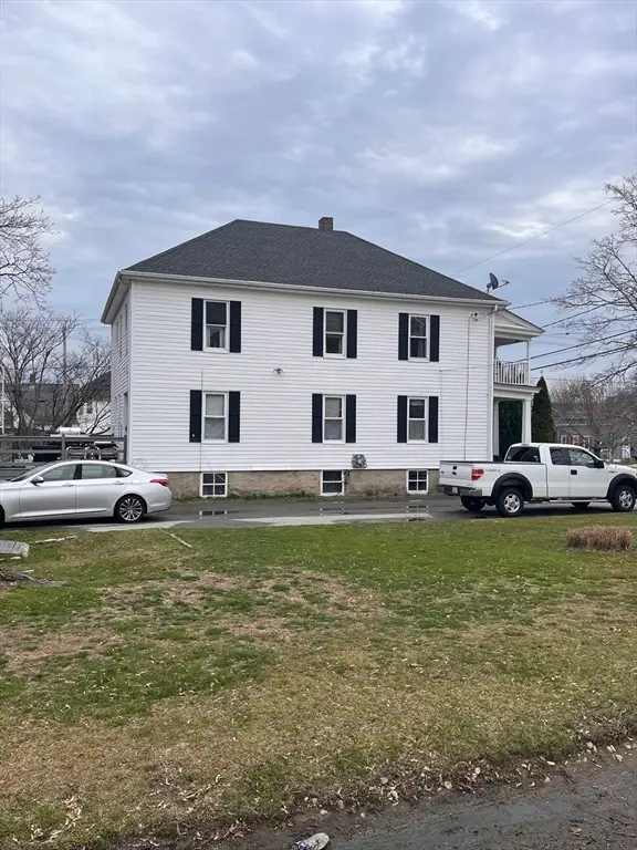 332 Albert St, Fall River, MA 02721 - #1