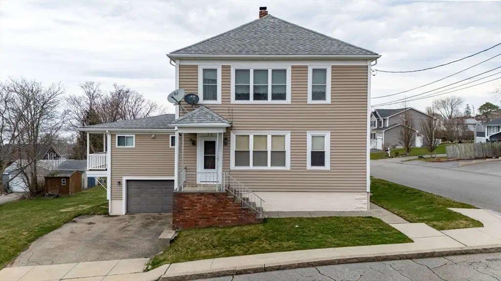 34 Last St, Fall River, MA 02724 - #1