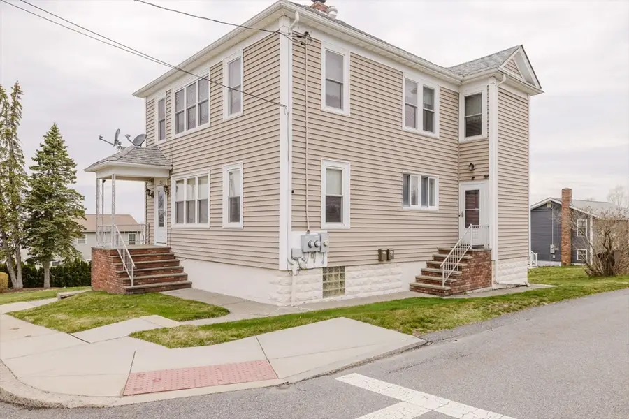 34 Last St, Fall River, MA 02724 - #3