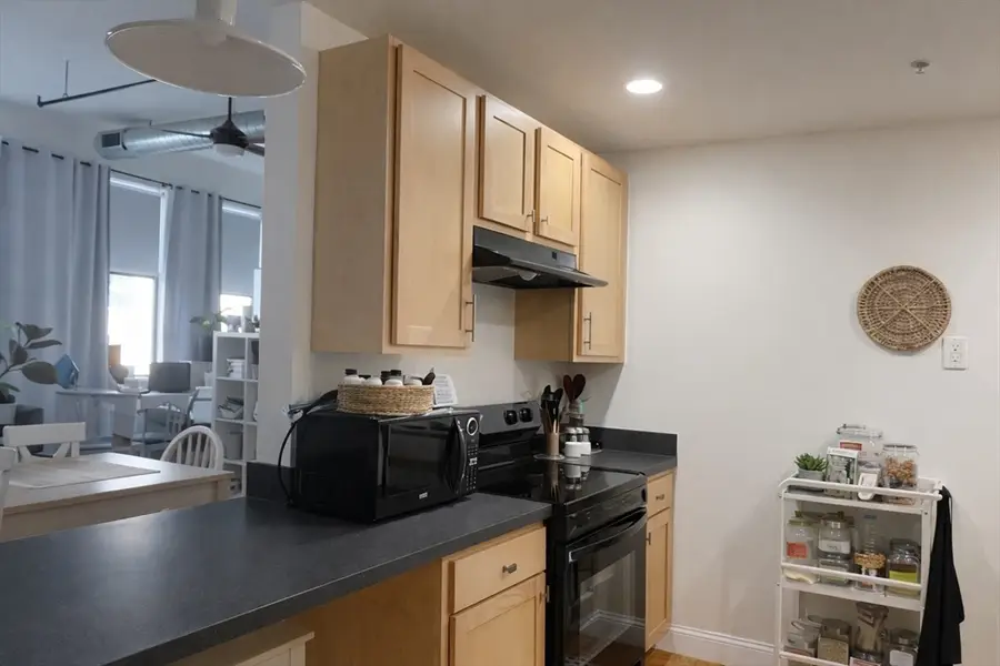 220 Spencer Ave #102, Chelsea, MA 02150 - #2