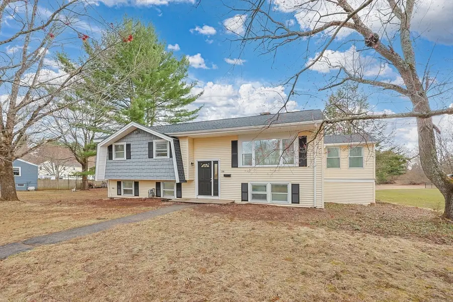 58 Ray Ave, Bellingham, MA 02019 - #2
