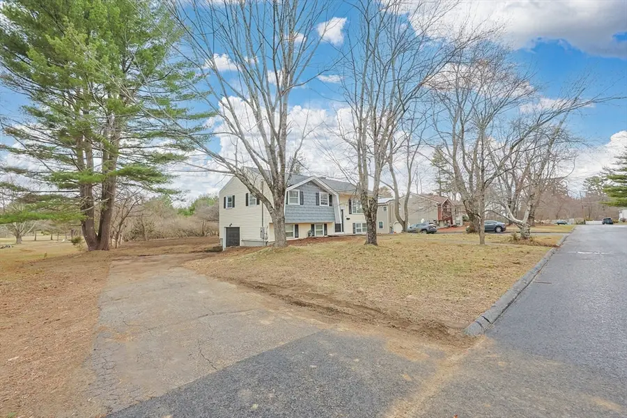 58 Ray Ave, Bellingham, MA 02019 - #3